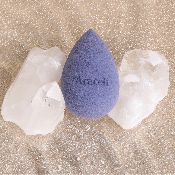 ❣️SOLD❣️Araceli Bella Sponge Set, Gray, Purple - Picture 3 of 6